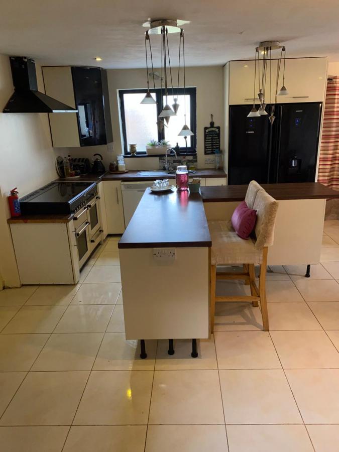 Kilkea North Lodge Self Contained Guest Accommodations מראה חיצוני תמונה