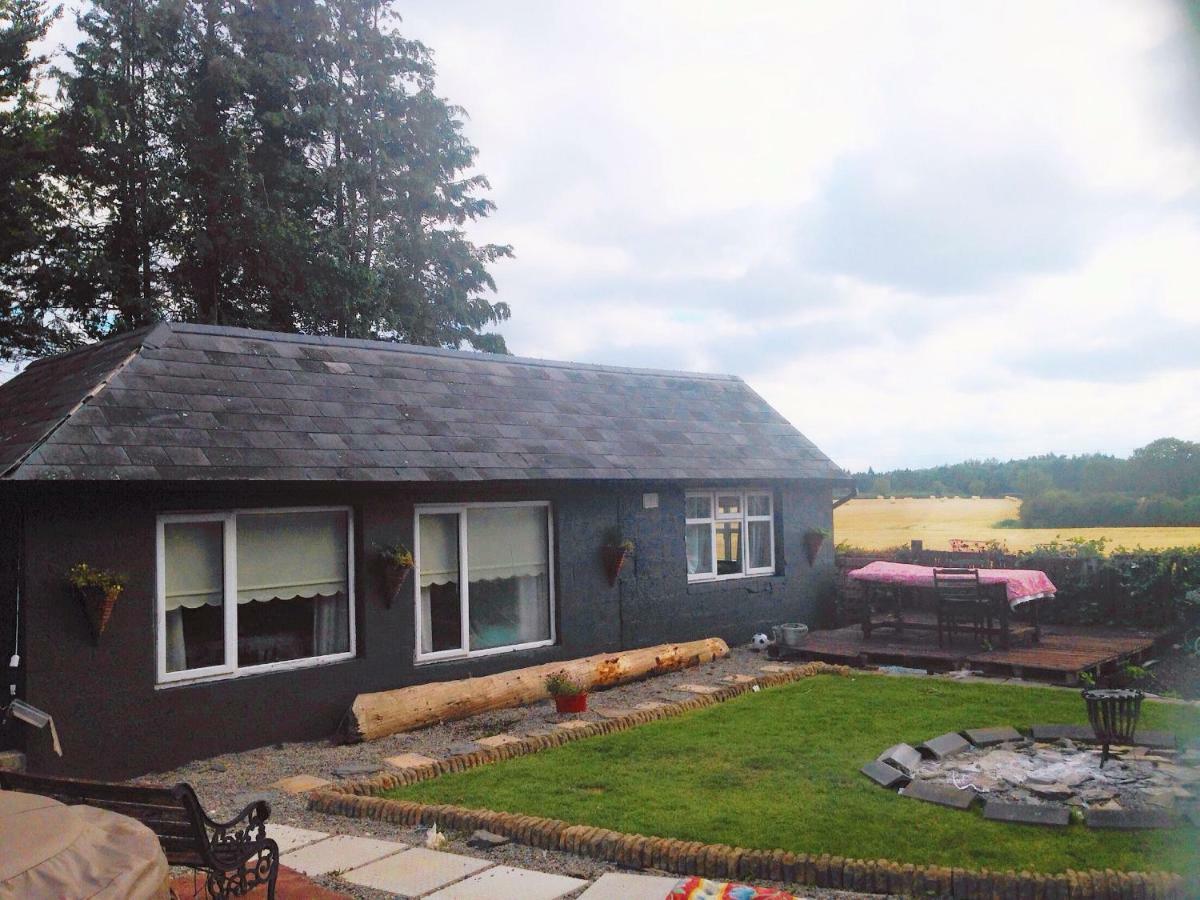 Kilkea North Lodge Self Contained Guest Accommodations מראה חיצוני תמונה
