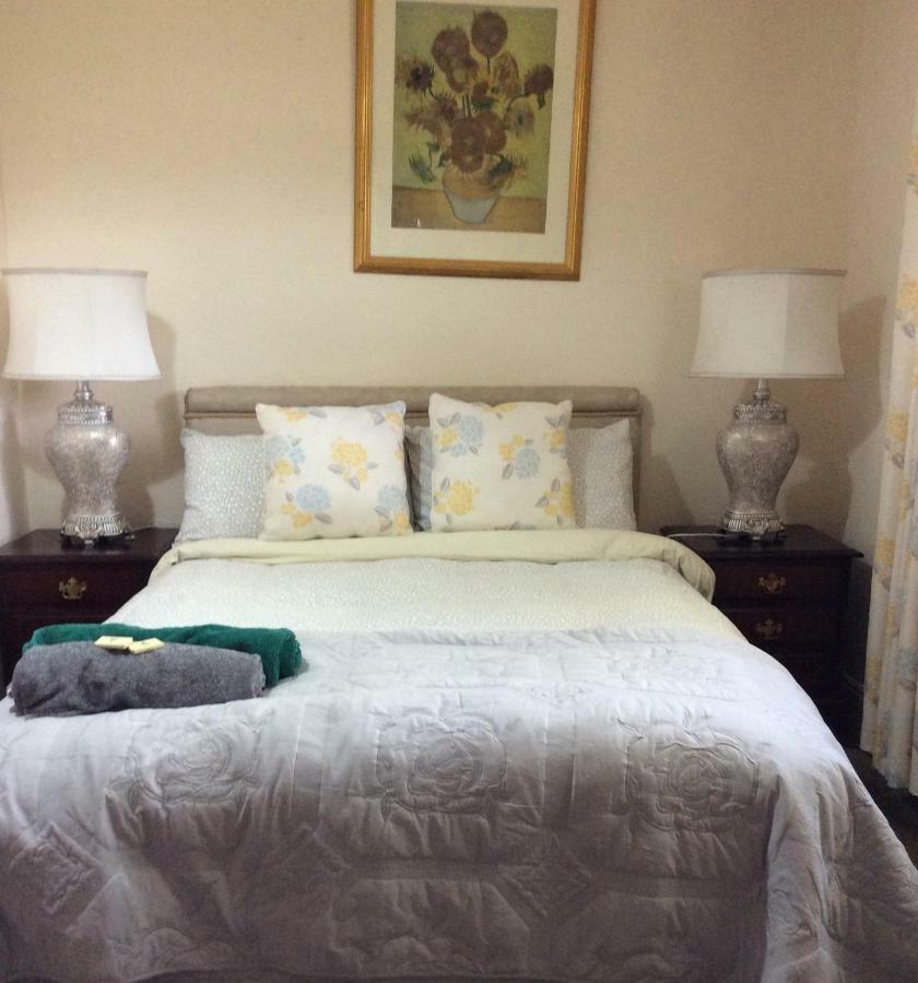 Kilkea North Lodge Self Contained Guest Accommodations מראה חיצוני תמונה